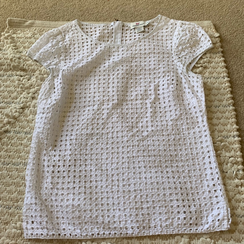 Vineyard Vines Top Size 10
